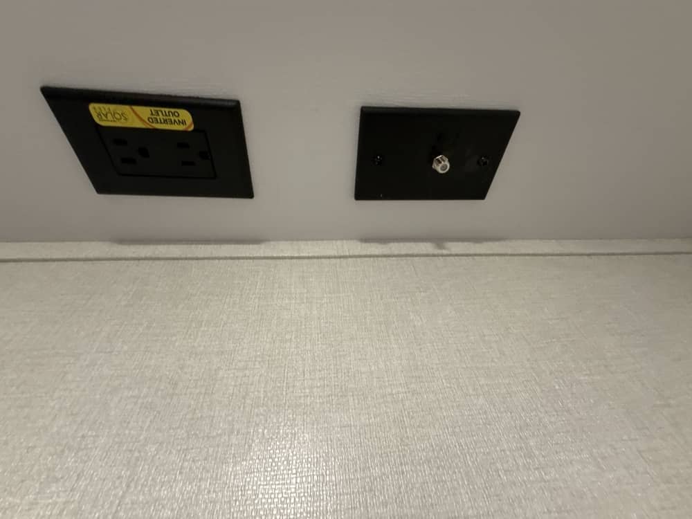 2507049-0