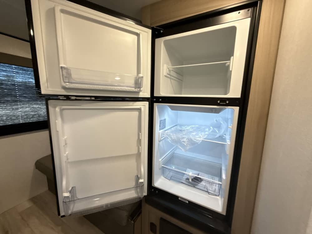 2507049-0