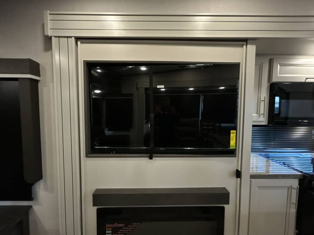 2494613-0
