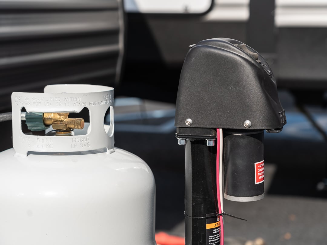 Power Tongue Jack