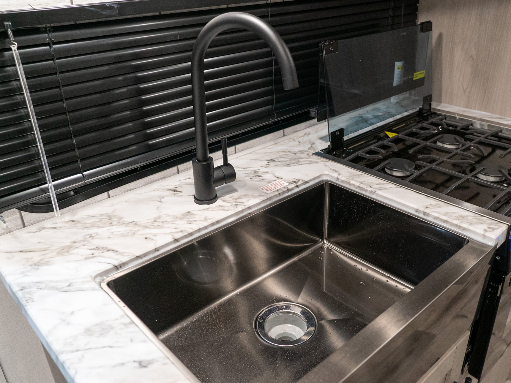 High-rise Kitchen Faucet