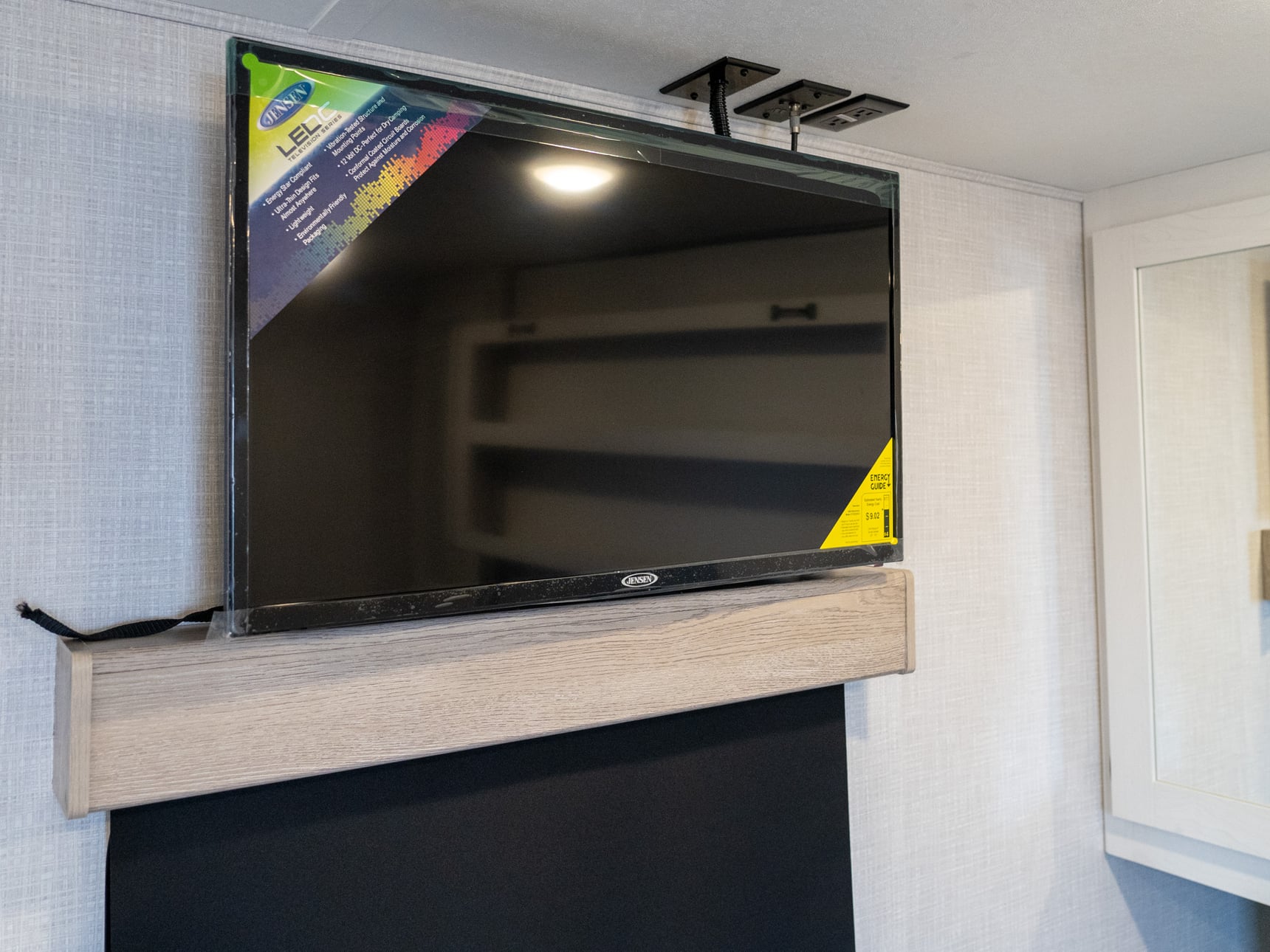 TV!