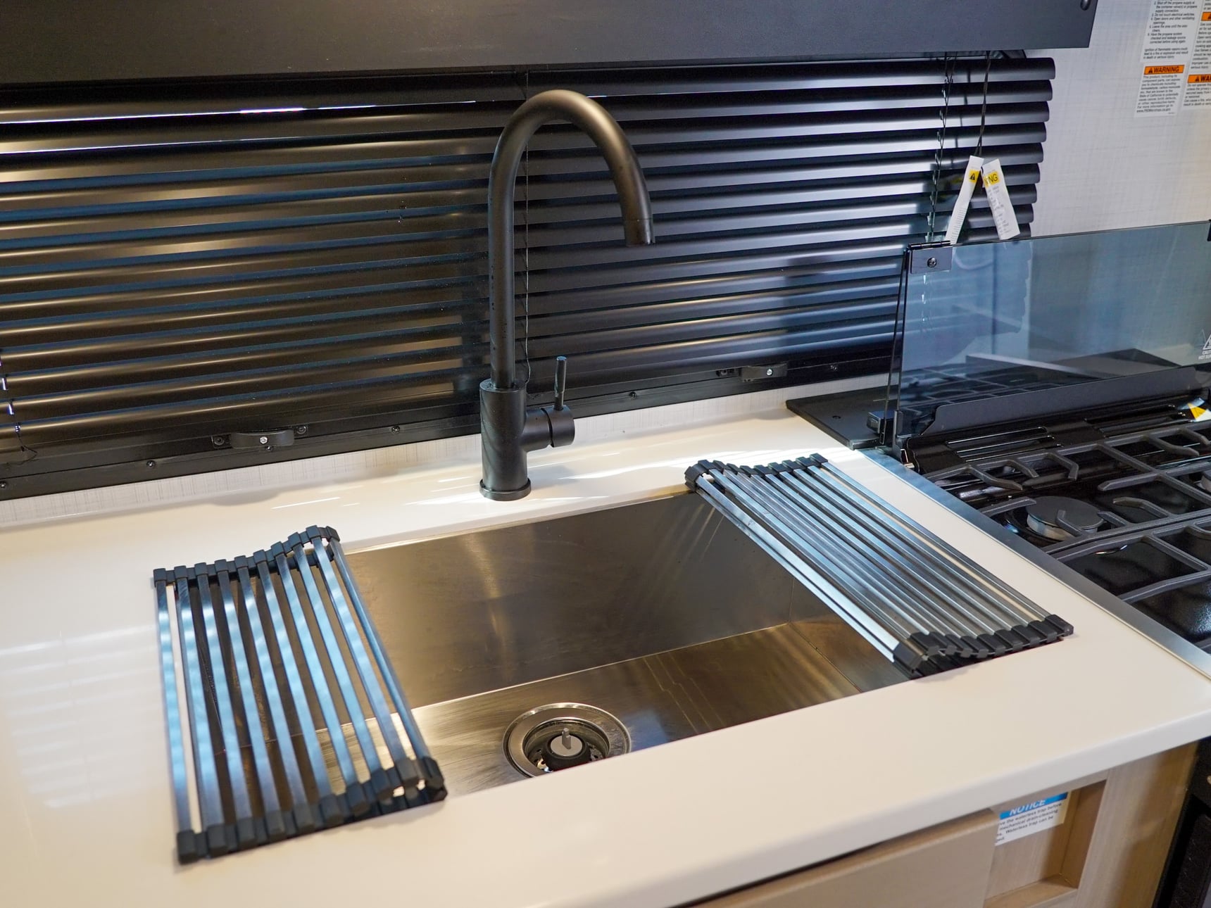 Residential Style Kitchen Faucet