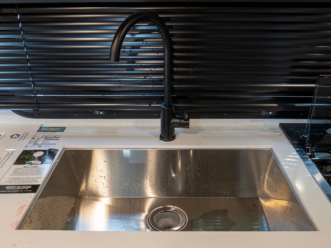 Residential Style Kitchen Faucet