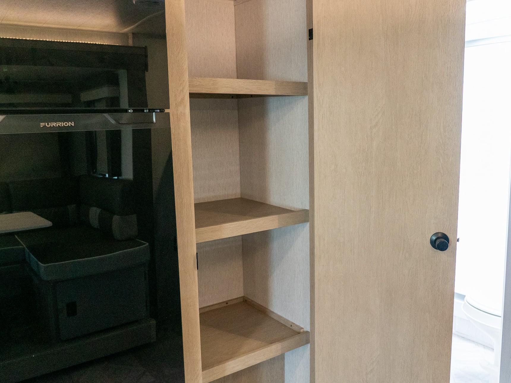 Full-length Pantry