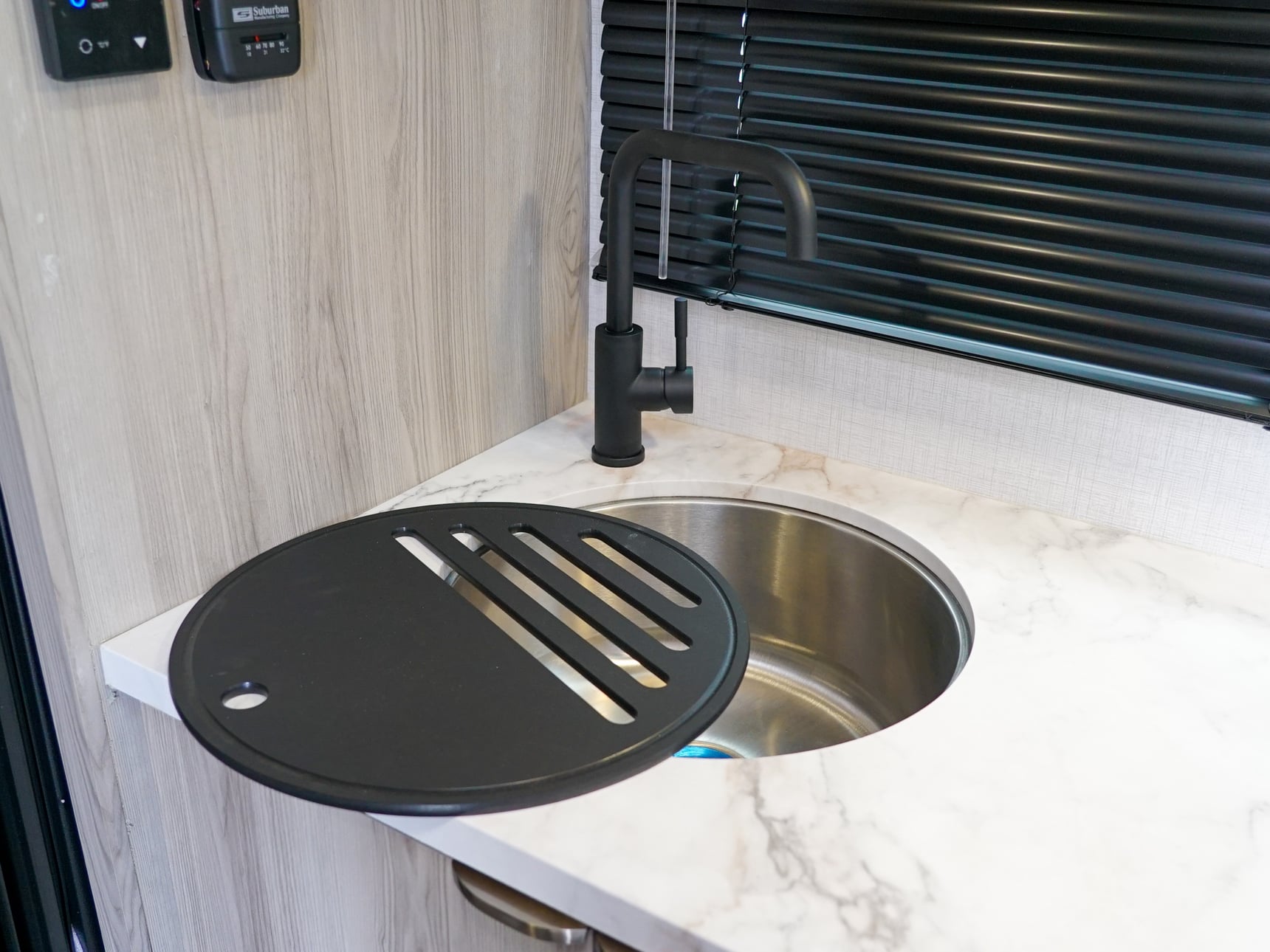 High-rise Kitchen Faucet