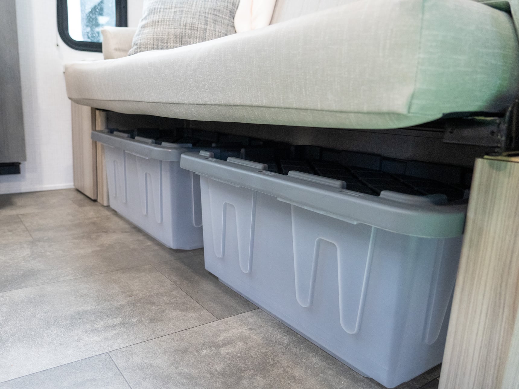 Underbed Storage