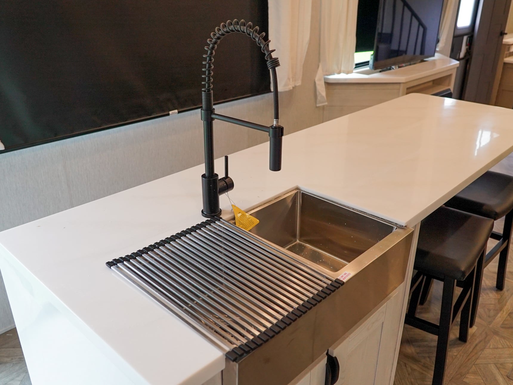 High-rise Kitchen Faucet