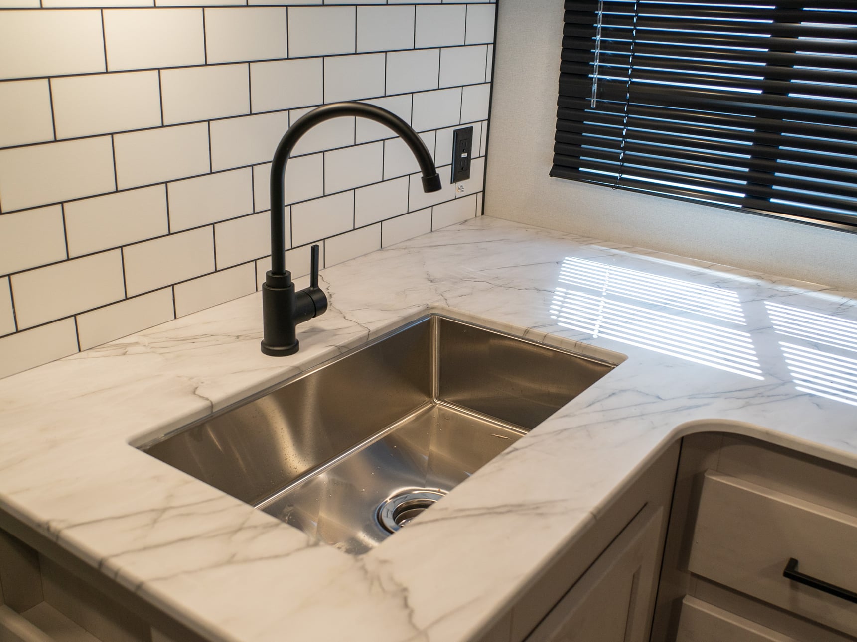 Deep Stainless-steel Sink