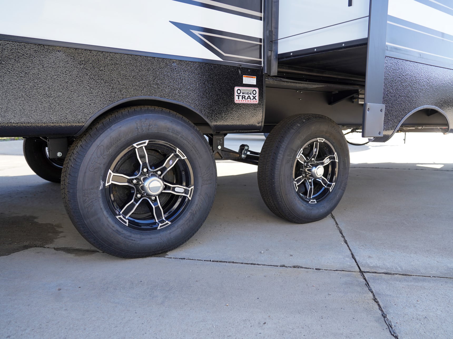 Wide Traxx Axle System