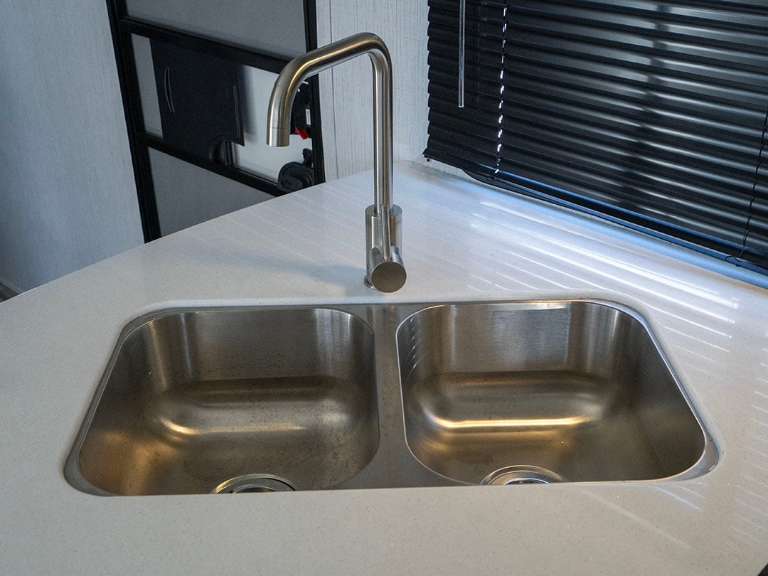 High-rise Kitchen Faucet