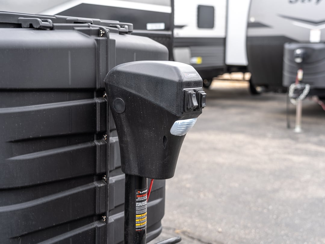 Power Tongue Jack