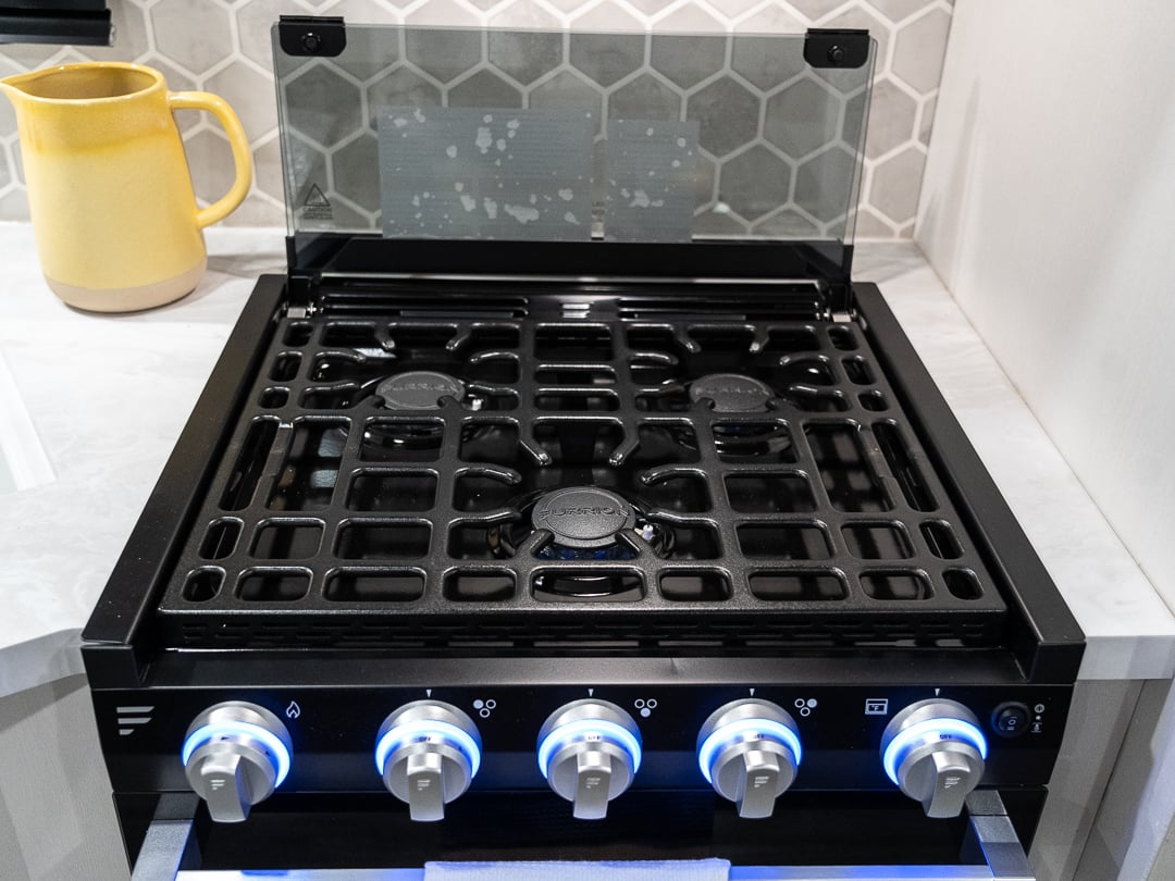 3-burner Range