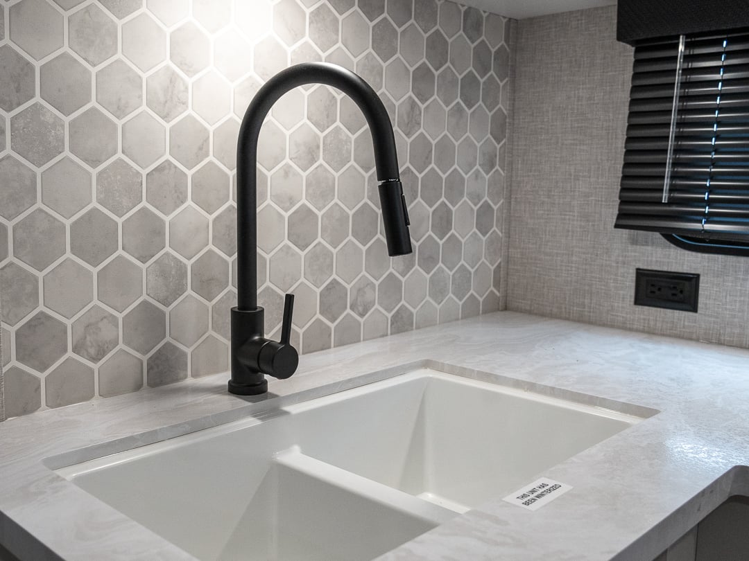 High-rise Kitchen Faucet