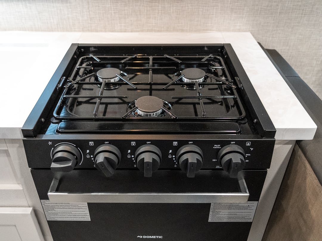 3-burner Range