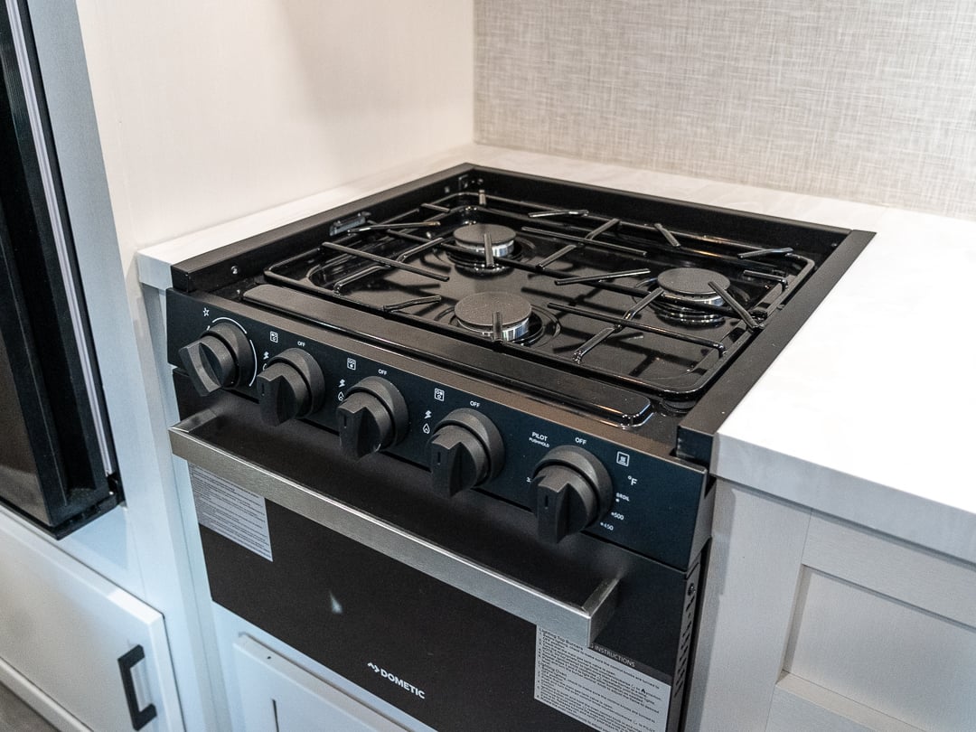 3-burner Range