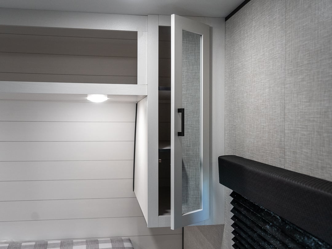 Mirrored Wardrobe Closets