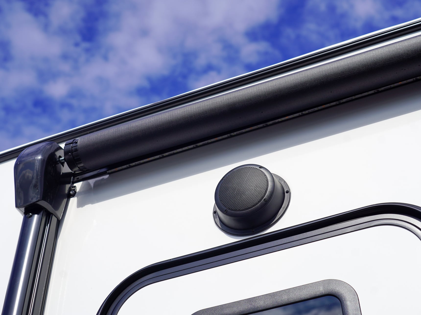 Exterior Entertainment