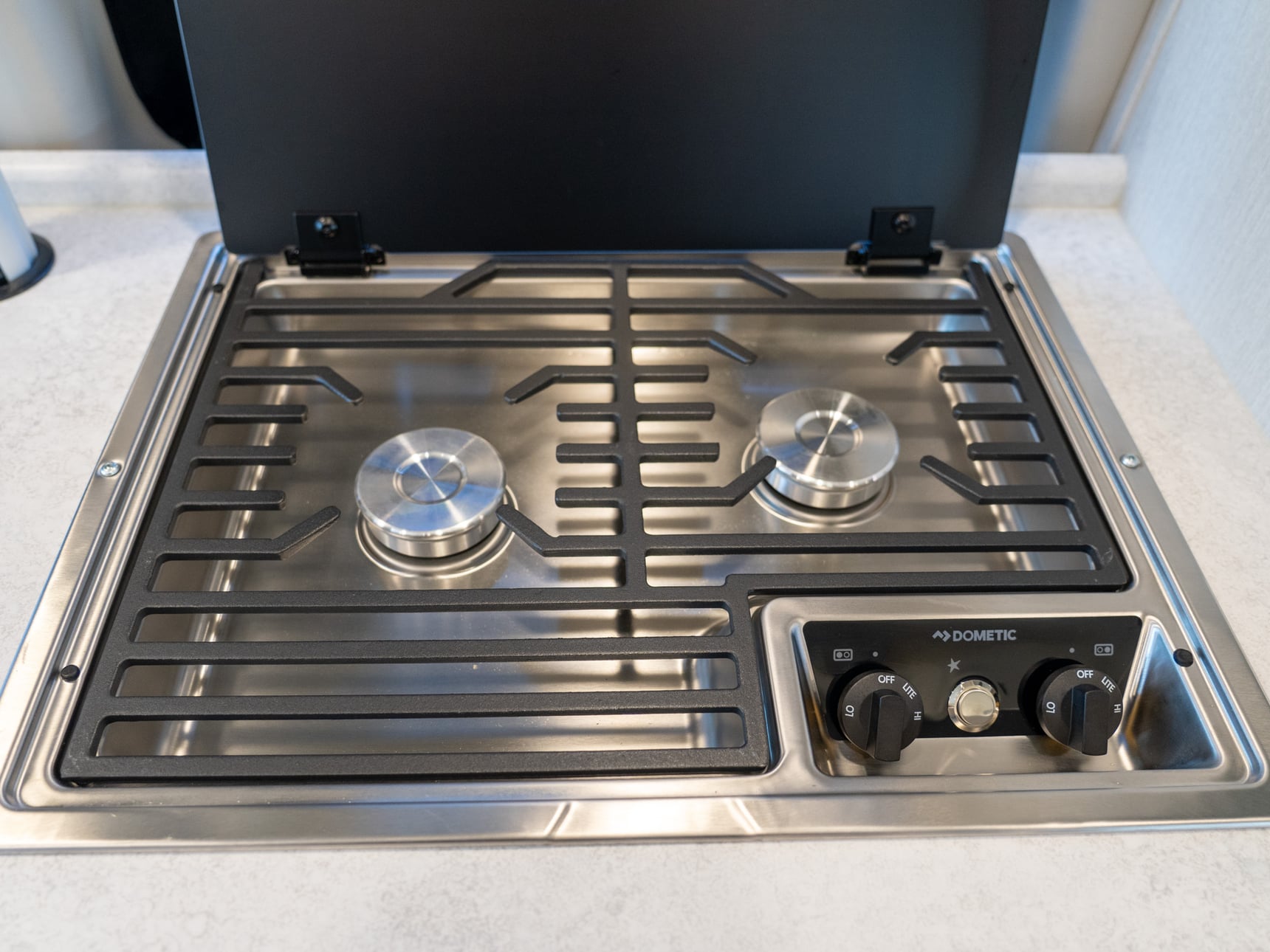 2-Burner Cooktop w/Glass Cover