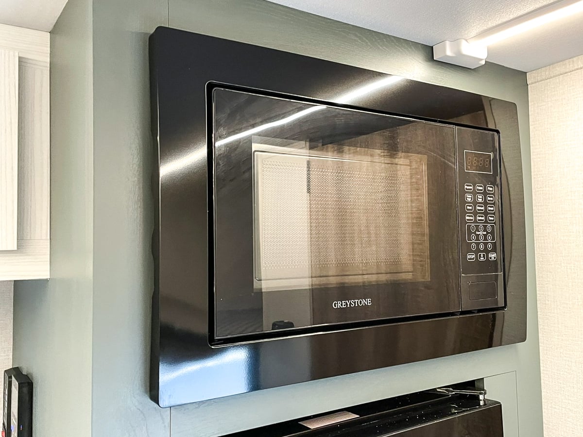 Microwave