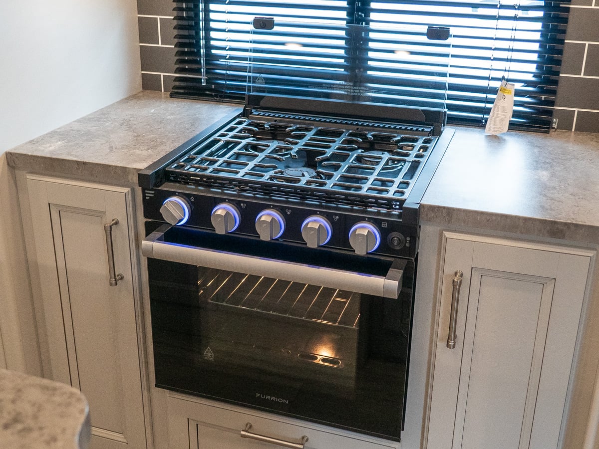 3-burner Cooktop