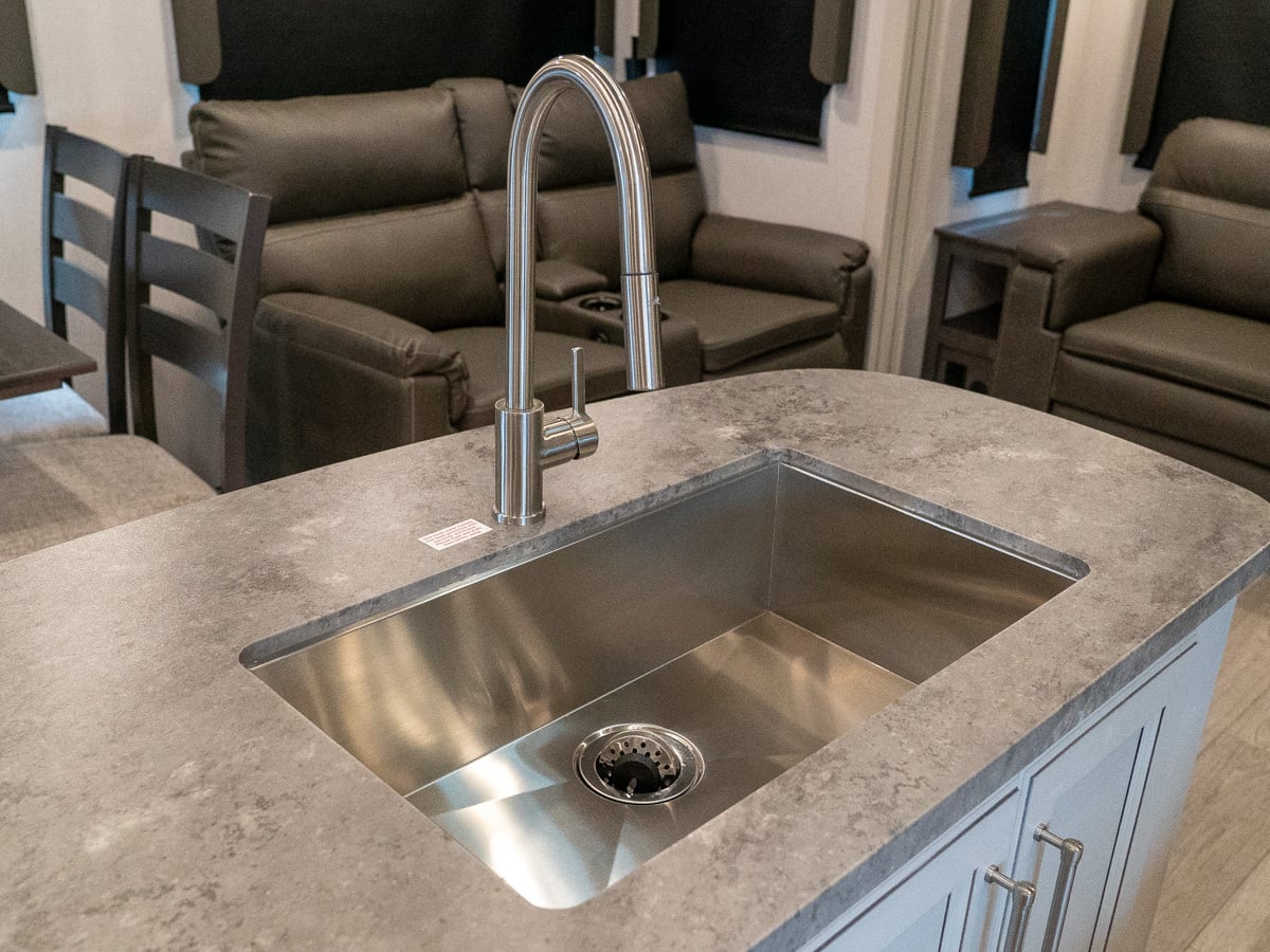 Hi-Rise Chef’s Faucet