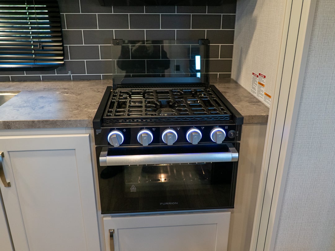3-Burner Cooktop