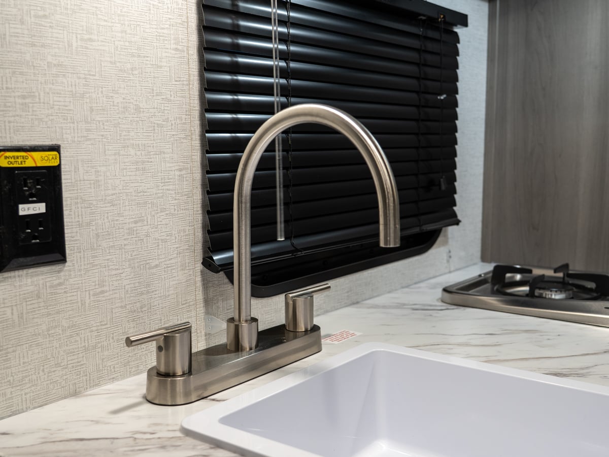 Hi-rise Kitchen Faucet