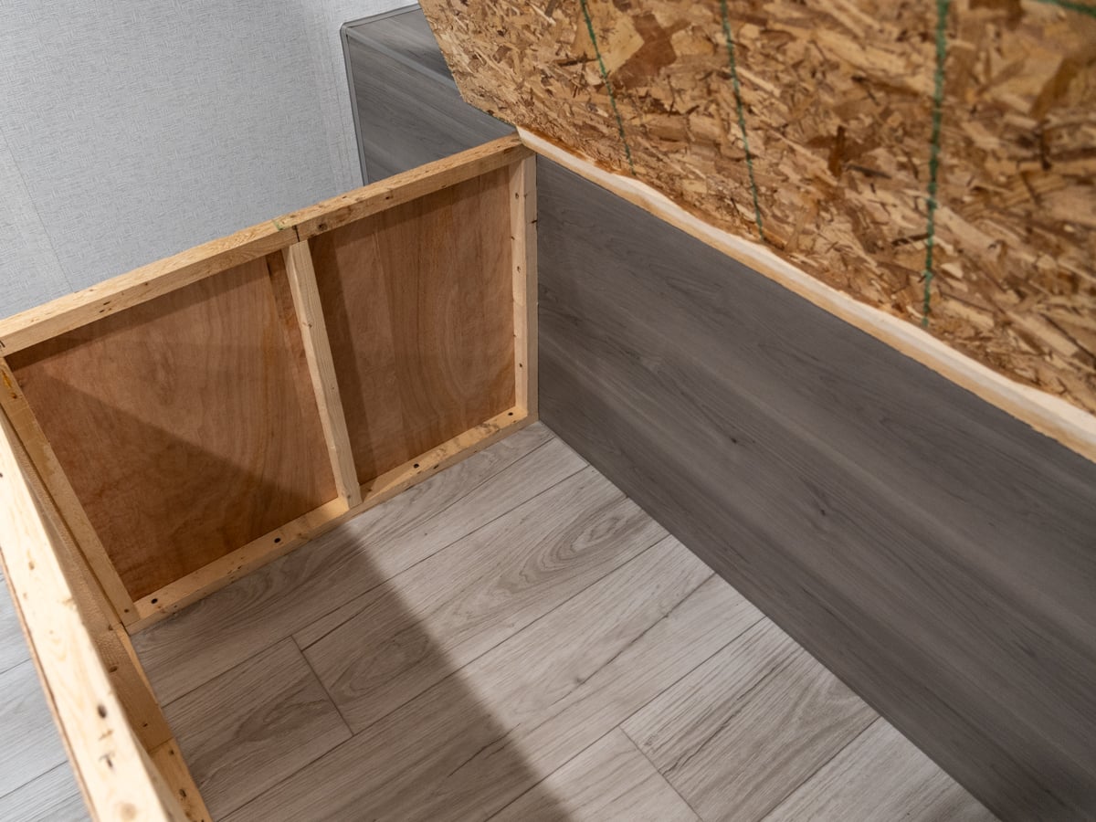 Underbed Storage