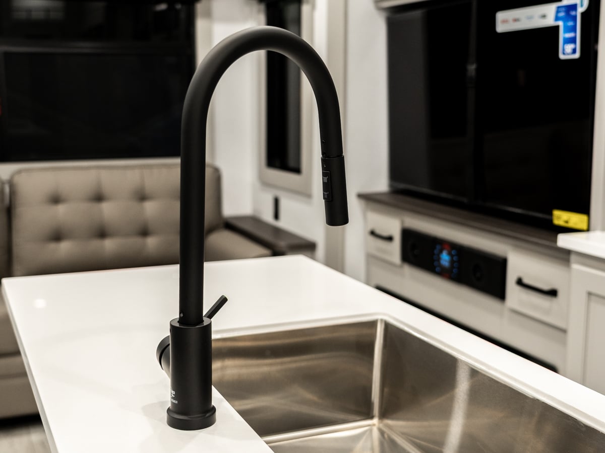 Hi-Rise Chef’s Faucet