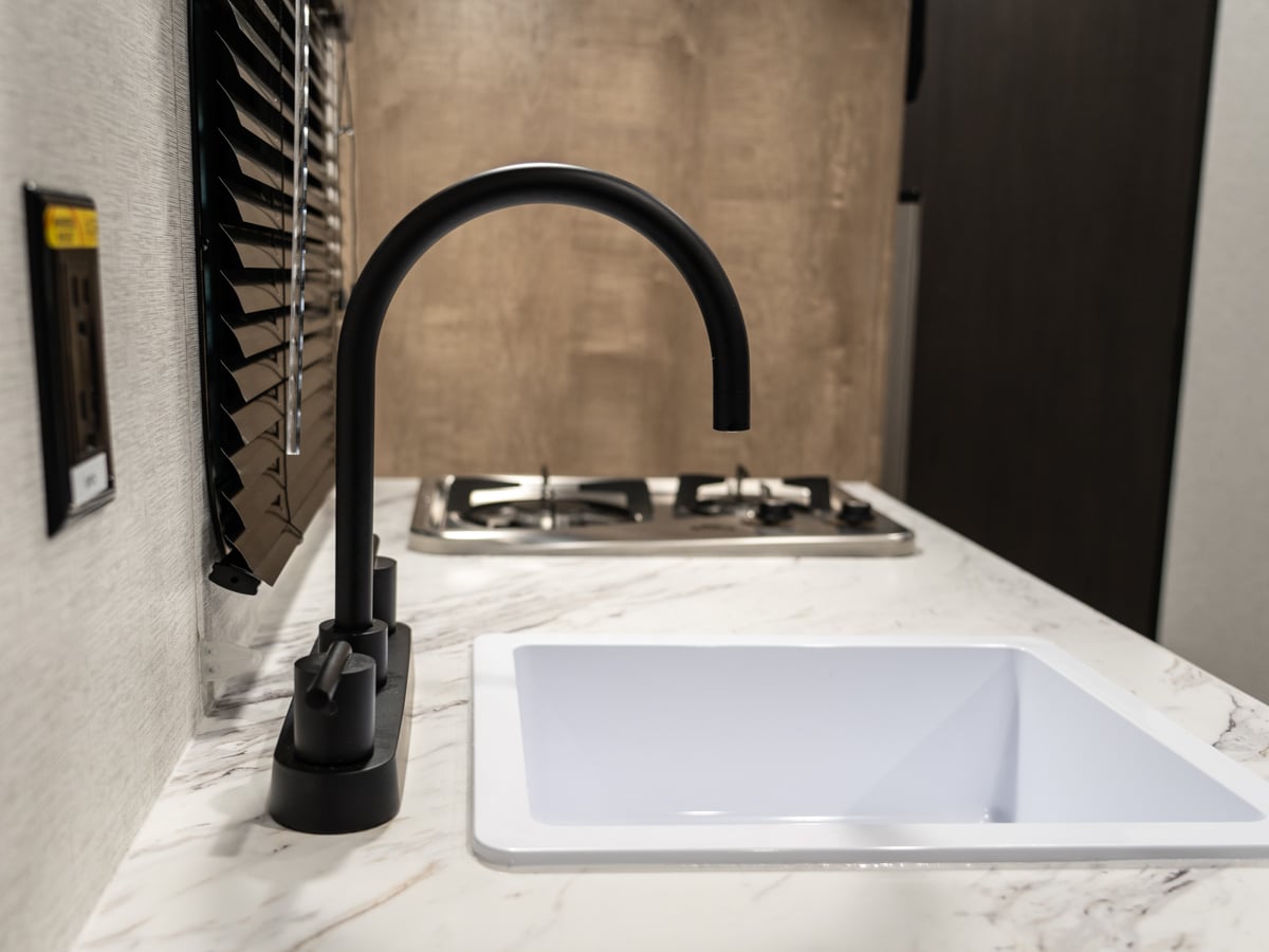 Hi-rise Kitchen Faucet
