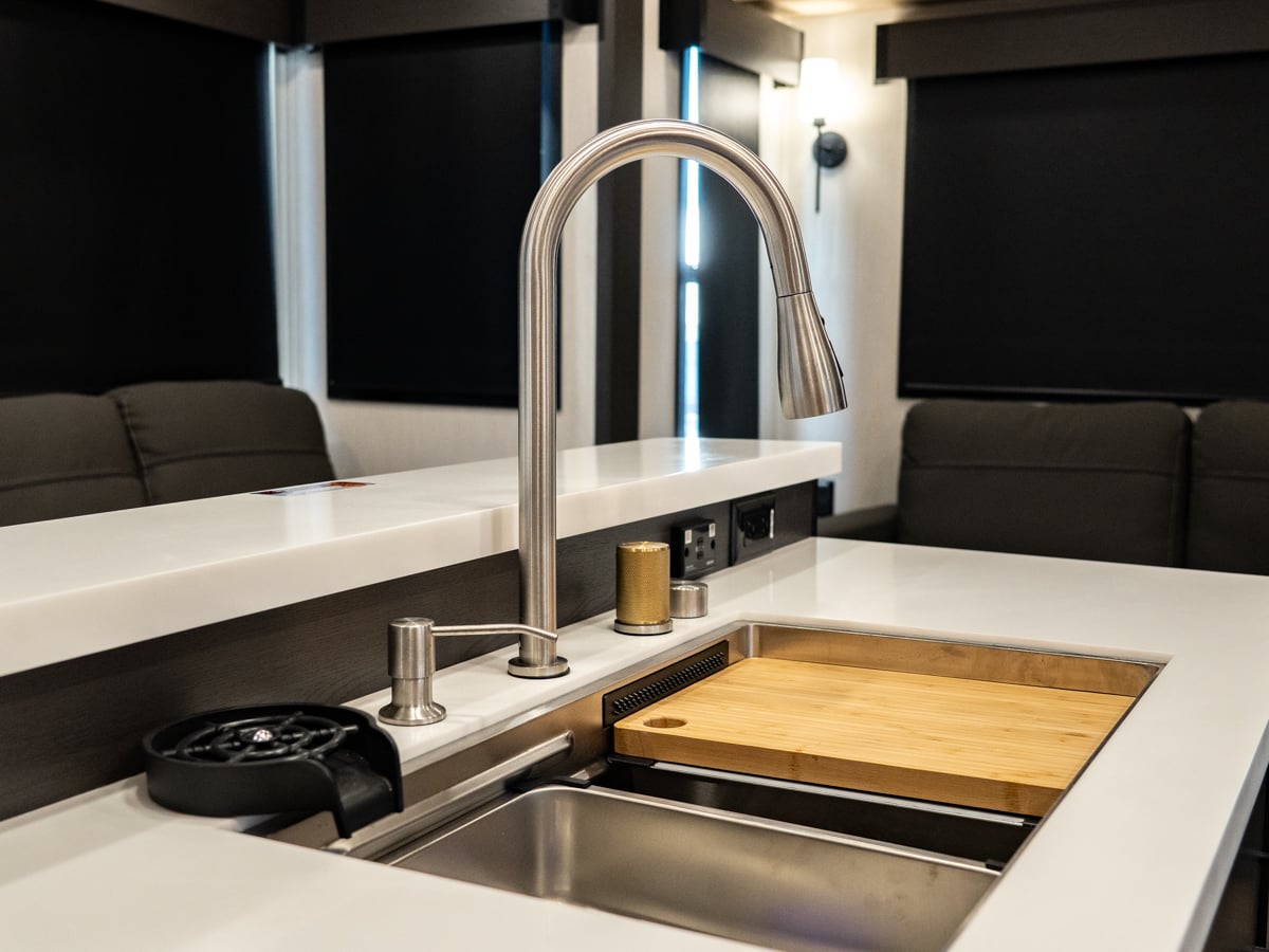 High-rise Kitchen Faucet