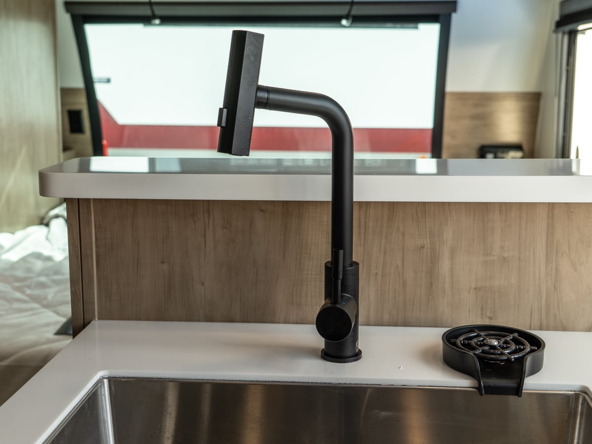 High-rise Kitchen Faucet