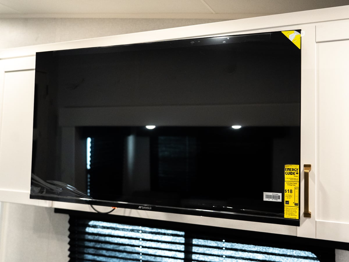 Massive TV