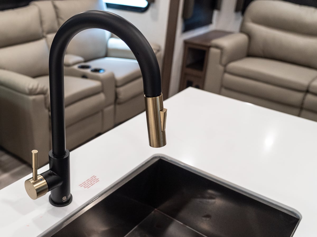 Hi-Rise Chef’s Faucet