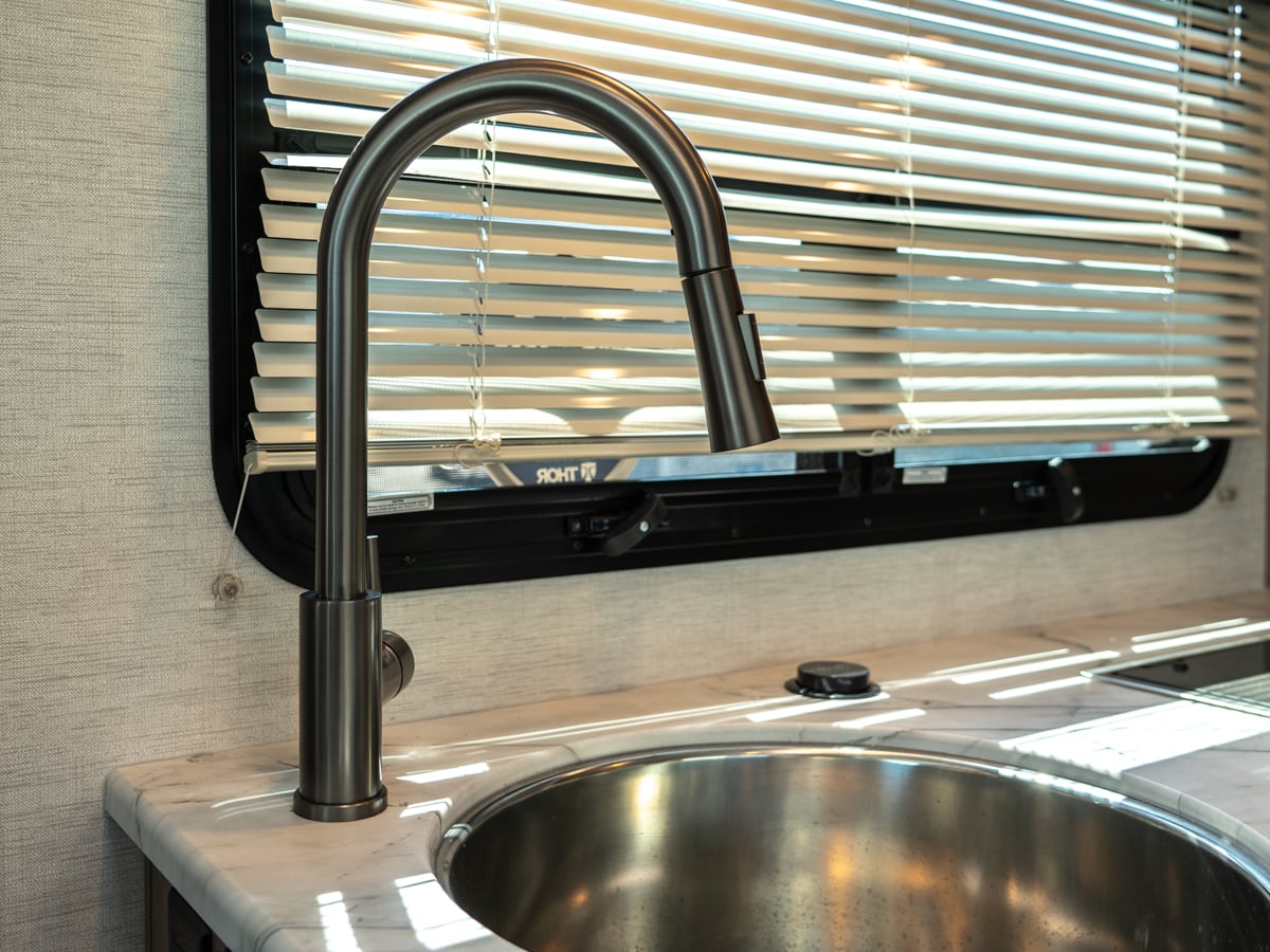 High-rise Faucet
